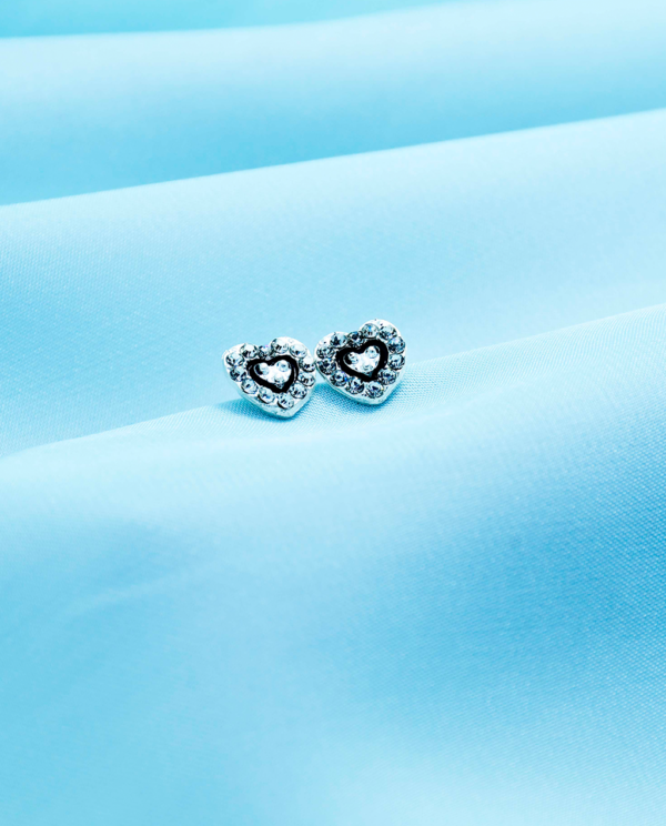 Black Tops-White Heart