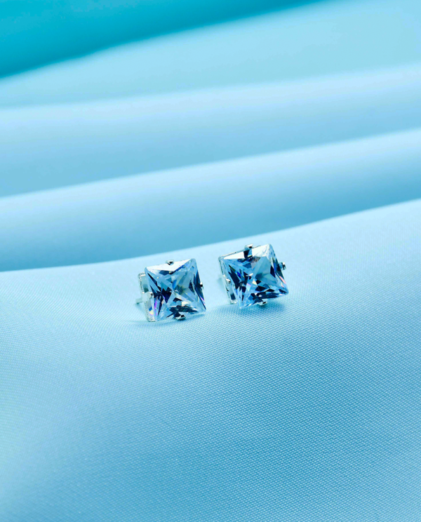 Square Crystal Tops-White