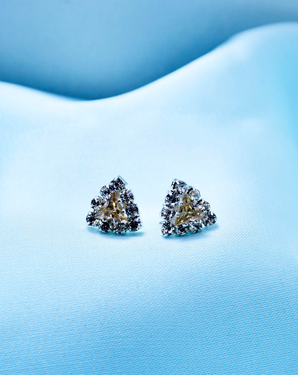 Cubic Zirconia Triangle Crystal Tops-Champagne