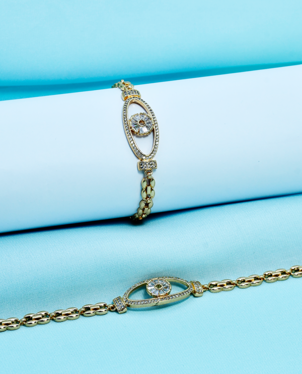 Elegant Floral oval wrist Bracelet