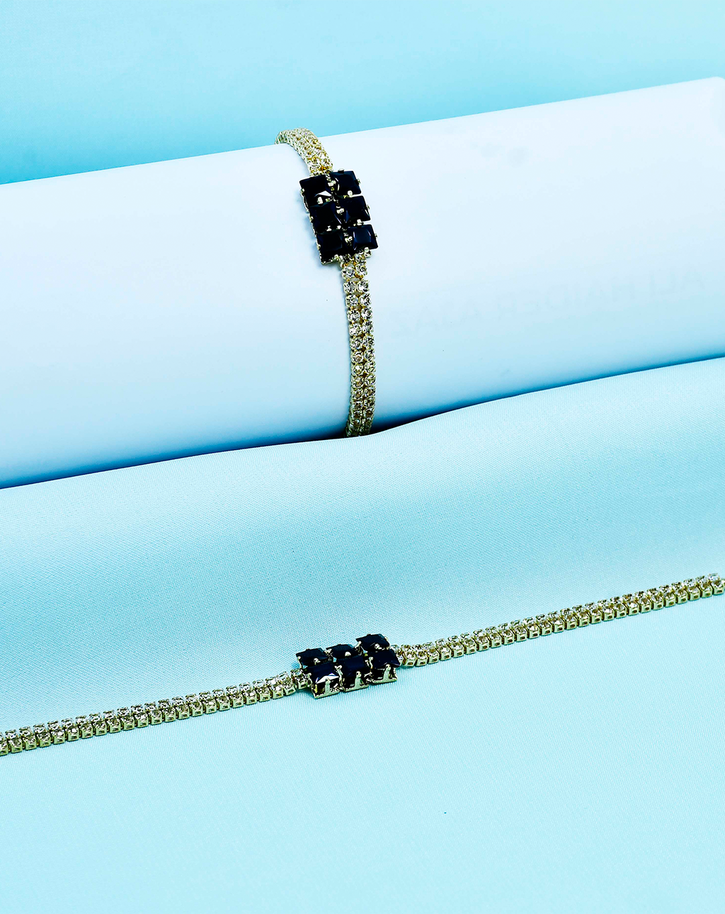 China Gold Chain Crystal Bracelet-Black