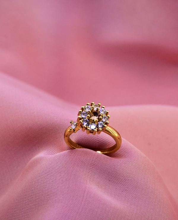 Royal Diamond Round Cluster Ring-Champagne