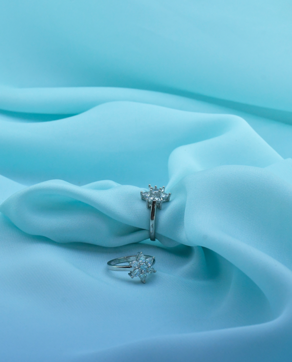 Petal cluster Crystal Ring