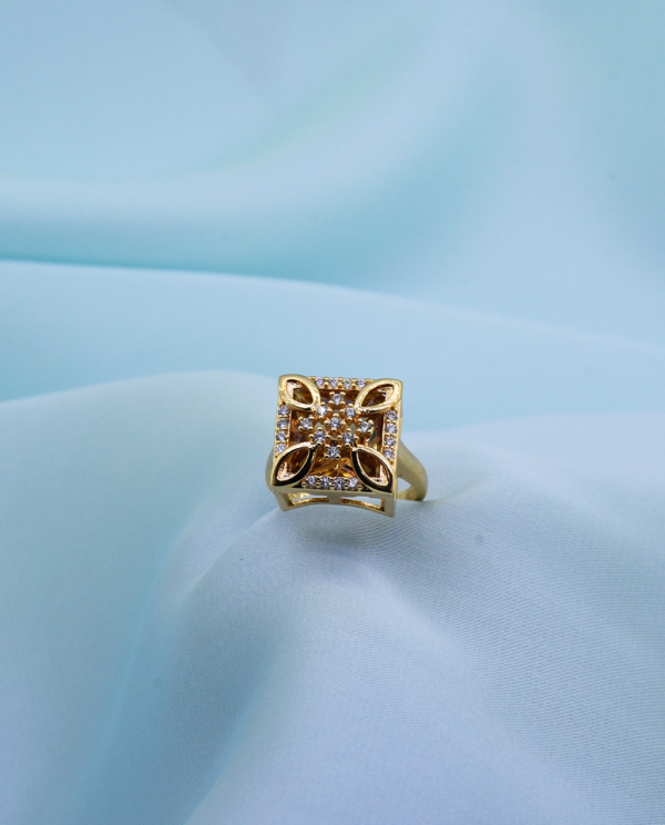 Glod Plated Square Royal Crystal Ring-Champagne