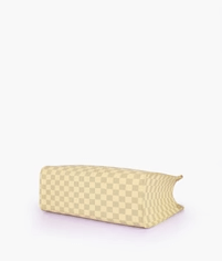 Delight Check Tote-Off White - Image 5